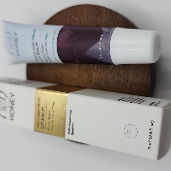 Hey Honey Trick and Treat Lip Balm- Berry Balm with Natural Tint - Picture 3 of 11